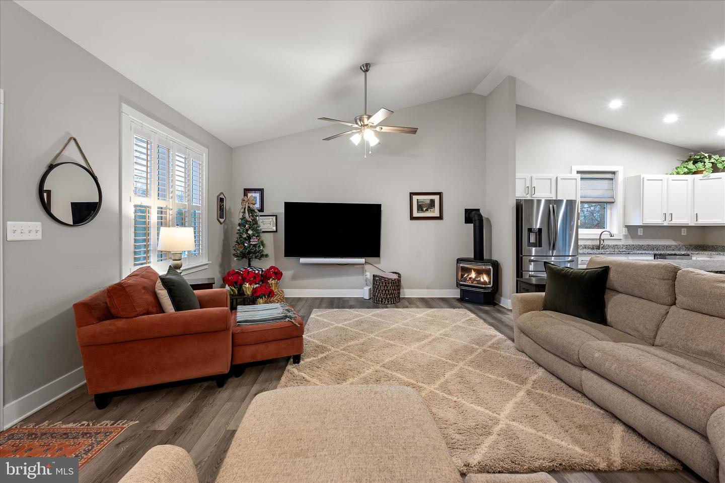 103 QUAIL CT, CROSS JUNCTION, Virginia 22625, 3 Bedrooms Bedrooms, ,2 BathroomsBathrooms,Residential,For sale,103 QUAIL CT,VAFV2038592 MLS # VAFV2038592