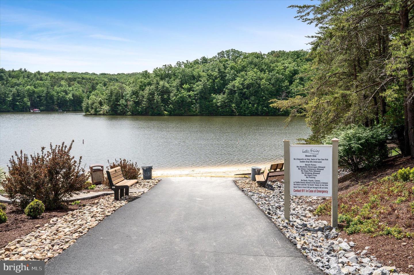 103 QUAIL CT, CROSS JUNCTION, Virginia 22625, 3 Bedrooms Bedrooms, ,2 BathroomsBathrooms,Residential,For sale,103 QUAIL CT,VAFV2038592 MLS # VAFV2038592