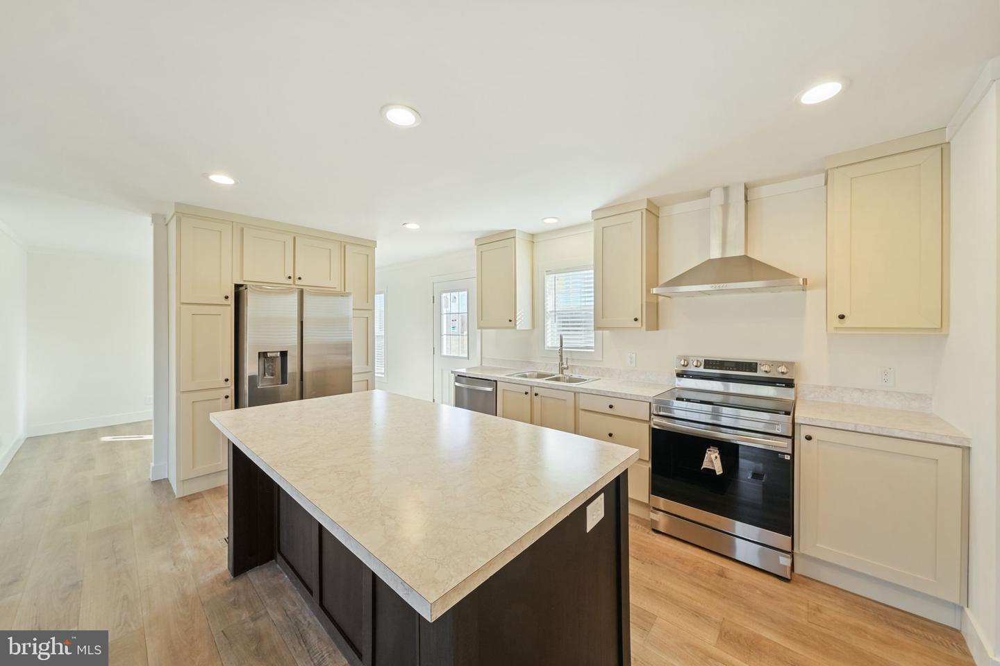 819 BOTTOM RD, SAINT STEPHENS CHURCH, Virginia 23148, 3 Bedrooms Bedrooms, ,2 BathroomsBathrooms,Residential,For sale,819 BOTTOM RD,VAKQ2000190 MLS # VAKQ2000190