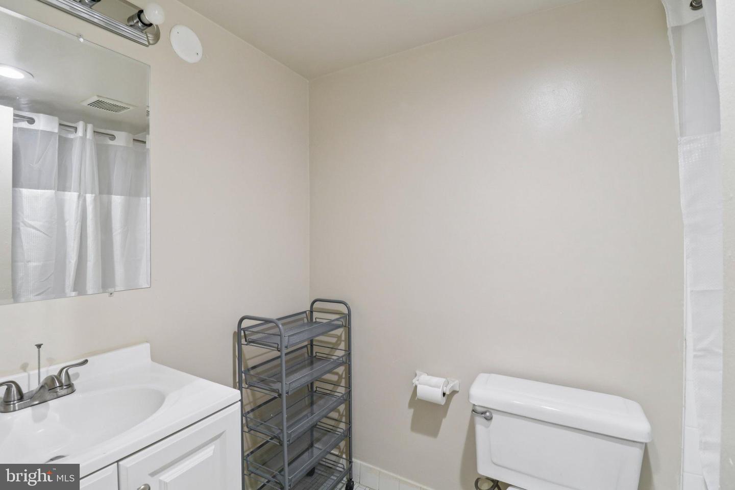 5925 QUANTRELL AVE #104, ALEXANDRIA, Virginia 22312, 2 Bedrooms Bedrooms, 6 Rooms Rooms,1 BathroomBathrooms,Residential,For sale,5925 QUANTRELL AVE #104,VAAX2052684 MLS # VAAX2052684 5925 QUANTRELL AVE #104, ALEXANDRIA, Virginia 22312, 2 Bedrooms Bedrooms, 6 Rooms Rooms,1 BathroomBathrooms,Residential,For sale,5925 QUANTRELL AVE #104,VAAX2052684 MLS # VAAX2052684