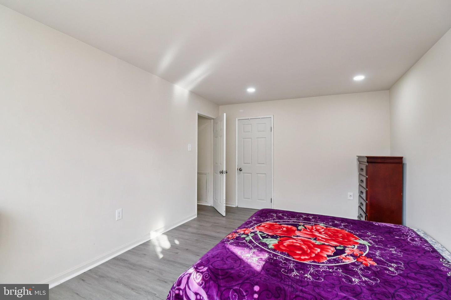 5925 QUANTRELL AVE #104, ALEXANDRIA, Virginia 22312, 2 Bedrooms Bedrooms, 6 Rooms Rooms,1 BathroomBathrooms,Residential,For sale,5925 QUANTRELL AVE #104,VAAX2052684 MLS # VAAX2052684 5925 QUANTRELL AVE #104, ALEXANDRIA, Virginia 22312, 2 Bedrooms Bedrooms, 6 Rooms Rooms,1 BathroomBathrooms,Residential,For sale,5925 QUANTRELL AVE #104,VAAX2052684 MLS # VAAX2052684