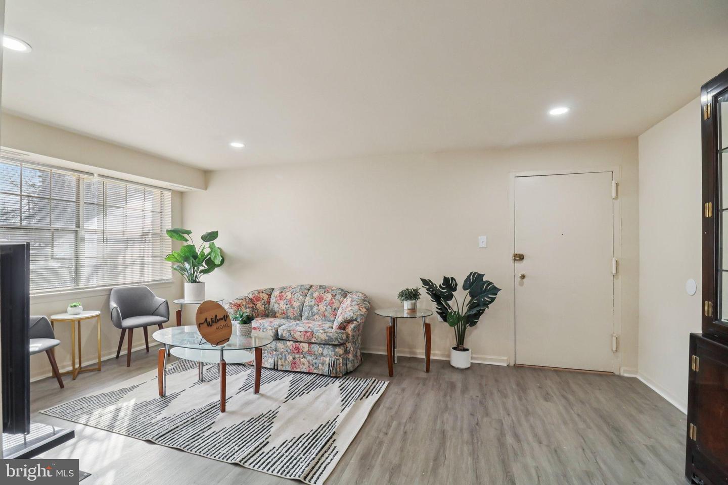 5925 QUANTRELL AVE #104, ALEXANDRIA, Virginia 22312, 2 Bedrooms Bedrooms, 6 Rooms Rooms,1 BathroomBathrooms,Residential,For sale,5925 QUANTRELL AVE #104,VAAX2052684 MLS # VAAX2052684 5925 QUANTRELL AVE #104, ALEXANDRIA, Virginia 22312, 2 Bedrooms Bedrooms, 6 Rooms Rooms,1 BathroomBathrooms,Residential,For sale,5925 QUANTRELL AVE #104,VAAX2052684 MLS # VAAX2052684