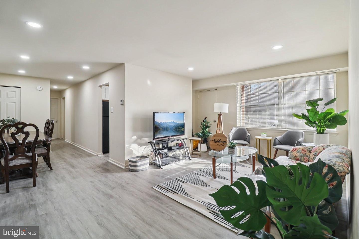 5925 QUANTRELL AVE #104, ALEXANDRIA, Virginia 22312, 2 Bedrooms Bedrooms, 6 Rooms Rooms,1 BathroomBathrooms,Residential,For sale,5925 QUANTRELL AVE #104,VAAX2052684 MLS # VAAX2052684 5925 QUANTRELL AVE #104, ALEXANDRIA, Virginia 22312, 2 Bedrooms Bedrooms, 6 Rooms Rooms,1 BathroomBathrooms,Residential,For sale,5925 QUANTRELL AVE #104,VAAX2052684 MLS # VAAX2052684