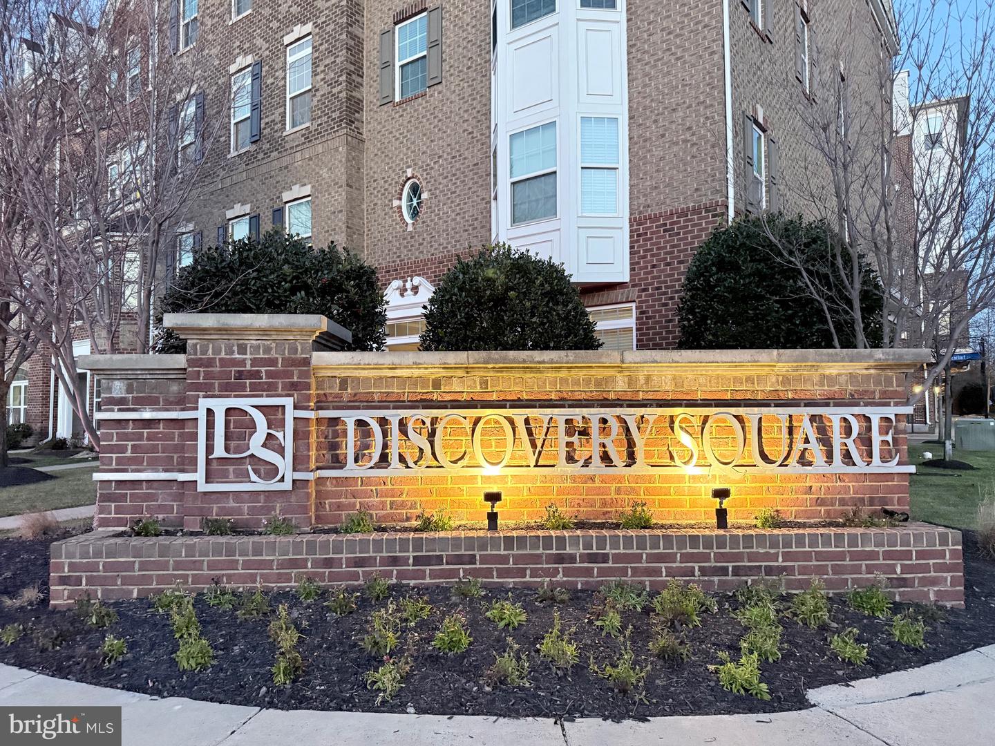 3160 JOHN GLENN ST #505, HERNDON, Virginia 20171, 2 Bedrooms Bedrooms, ,2 BathroomsBathrooms,Residential,For sale,3160 JOHN GLENN ST #505,VAFX2283422 MLS # VAFX2283422