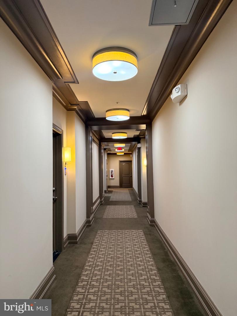 3160 JOHN GLENN ST #505, HERNDON, Virginia 20171, 2 Bedrooms Bedrooms, ,2 BathroomsBathrooms,Residential,For sale,3160 JOHN GLENN ST #505,VAFX2283422 MLS # VAFX2283422