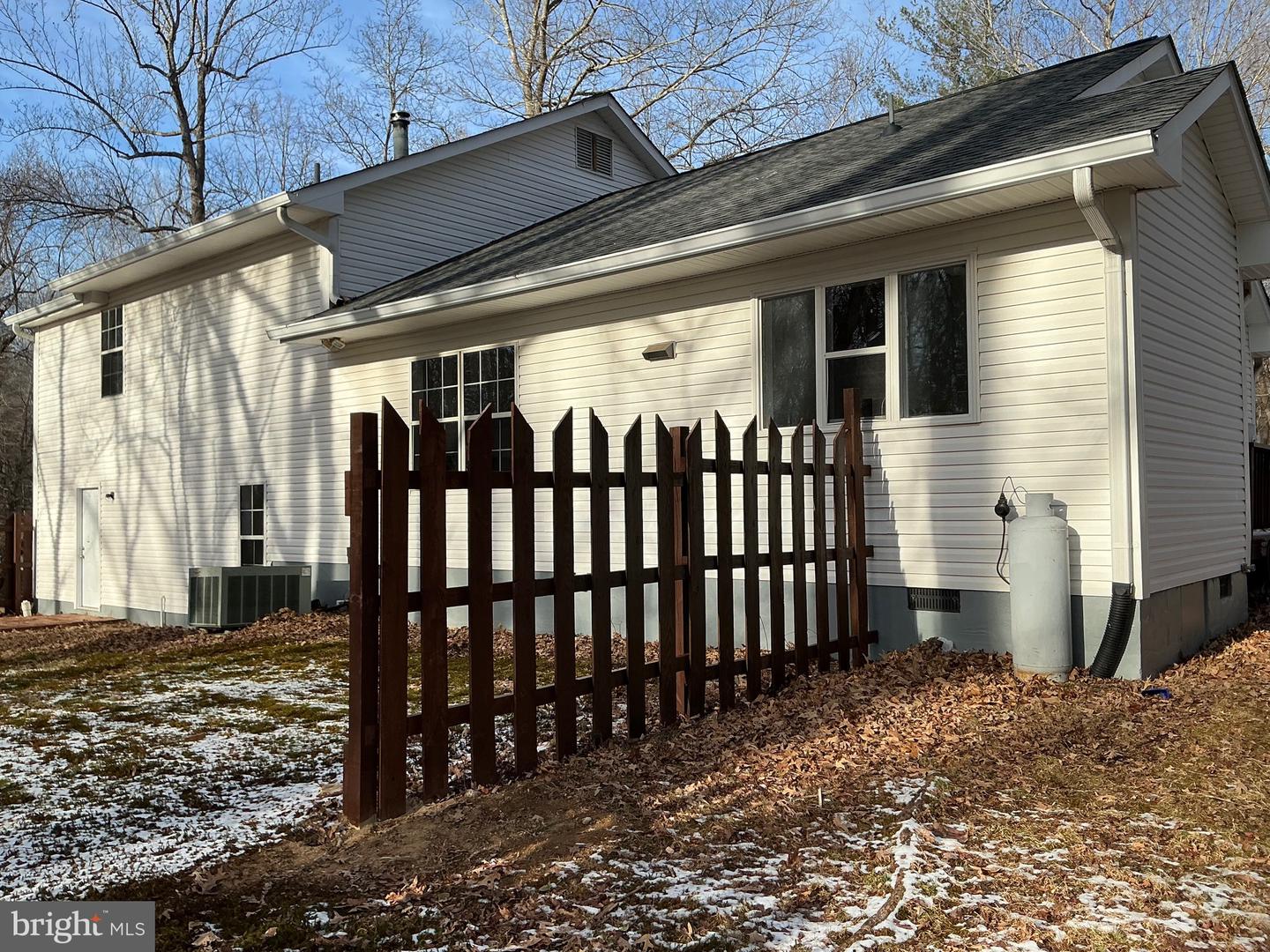 2496 JEFFERSON WOODS, AMISSVILLE, Virginia 20106, 3 Bedrooms Bedrooms, ,2 BathroomsBathrooms,Residential,For sale,2496 JEFFERSON WOODS,VACU2012274 MLS # VACU2012274 2496 JEFFERSON WOODS, AMISSVILLE, Virginia 20106, 3 Bedrooms Bedrooms, ,2 BathroomsBathrooms,Residential,For sale,2496 JEFFERSON WOODS,VACU2012274 MLS # VACU2012274