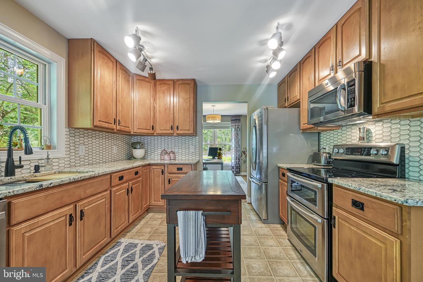 222 BATTLEFIELD RD, LOCUST GROVE, Virginia 22508, 3 Bedrooms Bedrooms, ,2 BathroomsBathrooms,Residential,For sale,222 BATTLEFIELD RD,VAOR2013026 MLS # VAOR2013026