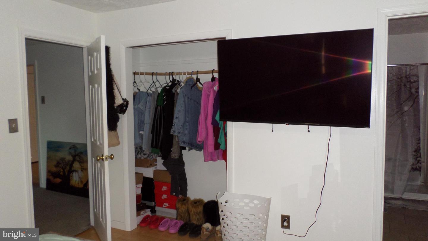 15558 KINGS HWY, KING GEORGE, Virginia 22485, 4 Bedrooms Bedrooms, ,4 BathroomsBathrooms,Residential,For sale,15558 KINGS HWY,VAKG2007430 MLS # VAKG2007430