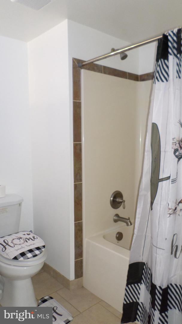 15558 KINGS HWY, KING GEORGE, Virginia 22485, 4 Bedrooms Bedrooms, ,4 BathroomsBathrooms,Residential,For sale,15558 KINGS HWY,VAKG2007430 MLS # VAKG2007430