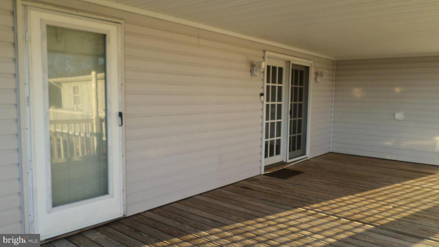 15558 KINGS HWY, KING GEORGE, Virginia 22485, 4 Bedrooms Bedrooms, ,4 BathroomsBathrooms,Residential,For sale,15558 KINGS HWY,VAKG2007430 MLS # VAKG2007430