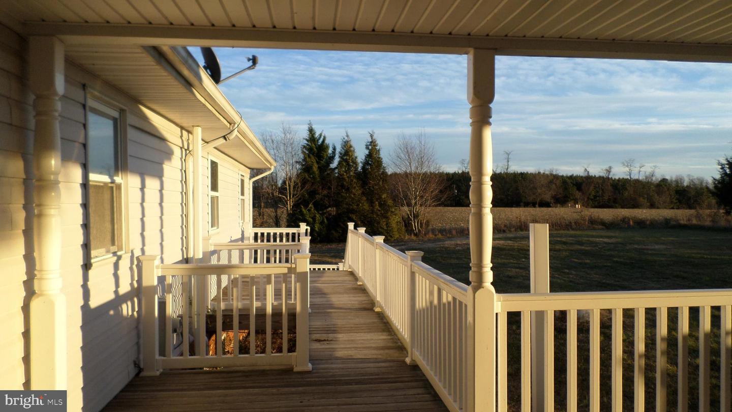 15558 KINGS HWY, KING GEORGE, Virginia 22485, 4 Bedrooms Bedrooms, ,4 BathroomsBathrooms,Residential,For sale,15558 KINGS HWY,VAKG2007430 MLS # VAKG2007430