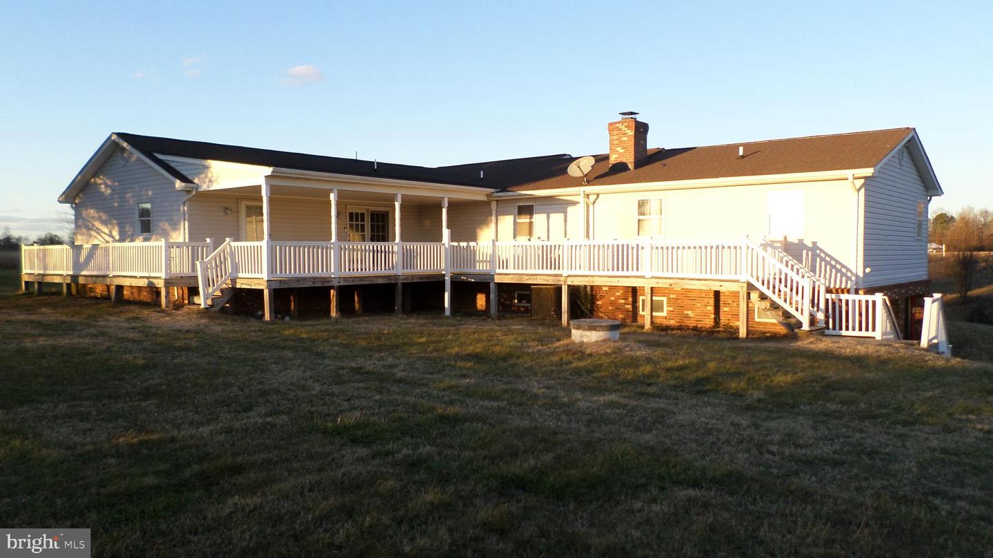 15558 KINGS HWY, KING GEORGE, Virginia 22485, 4 Bedrooms Bedrooms, ,4 BathroomsBathrooms,Residential,For sale,15558 KINGS HWY,VAKG2007430 MLS # VAKG2007430