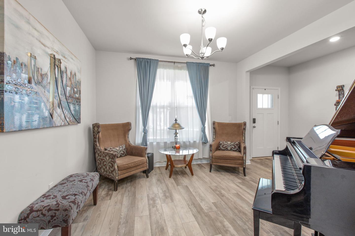 9 MOSSY CREEK LN, FREDERICKSBURG, Virginia 22405, 6 Bedrooms Bedrooms, ,5 BathroomsBathrooms,Residential,For sale,9 MOSSY CREEK LN,VAST2044858 MLS # VAST2044858