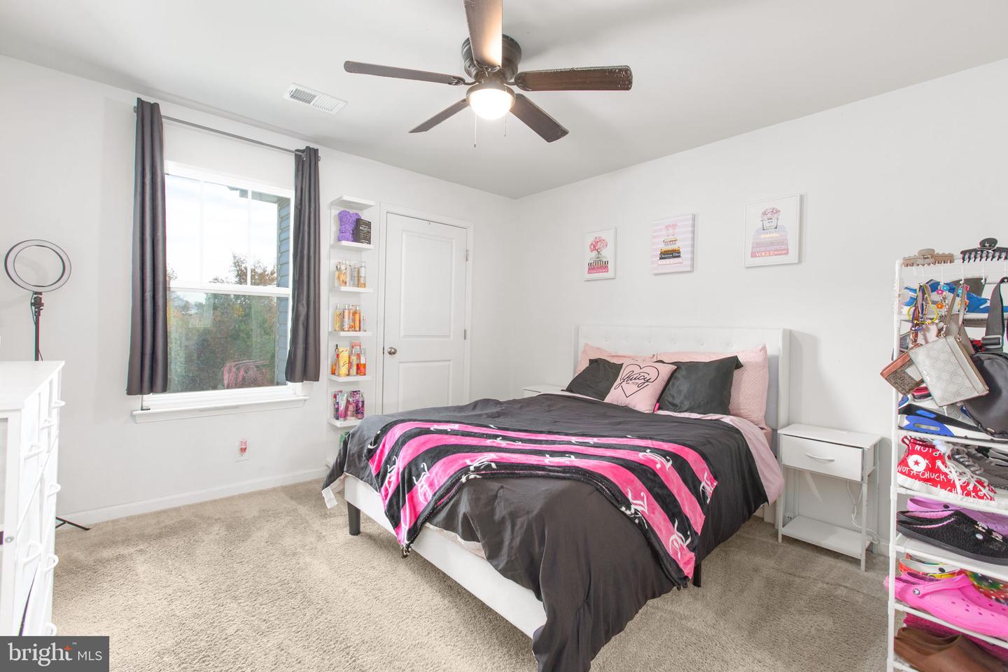 9 MOSSY CREEK LN, FREDERICKSBURG, Virginia 22405, 6 Bedrooms Bedrooms, ,5 BathroomsBathrooms,Residential,For sale,9 MOSSY CREEK LN,VAST2044858 MLS # VAST2044858