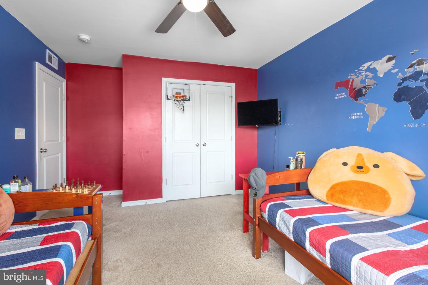 9 MOSSY CREEK LN, FREDERICKSBURG, Virginia 22405, 6 Bedrooms Bedrooms, ,5 BathroomsBathrooms,Residential,For sale,9 MOSSY CREEK LN,VAST2044858 MLS # VAST2044858