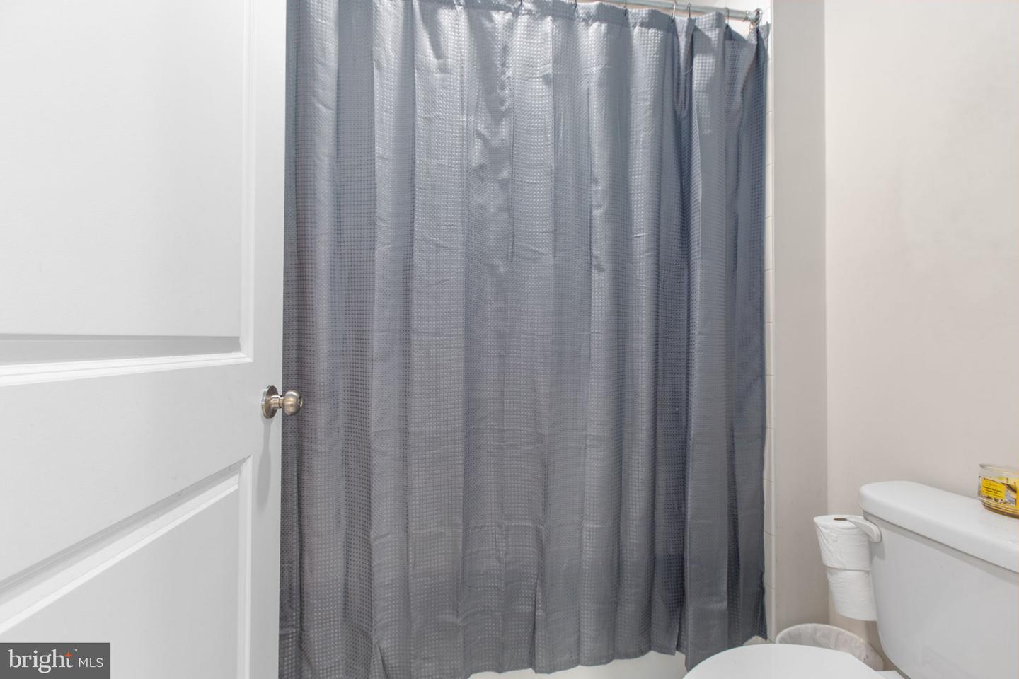 9 MOSSY CREEK LN, FREDERICKSBURG, Virginia 22405, 6 Bedrooms Bedrooms, ,5 BathroomsBathrooms,Residential,For sale,9 MOSSY CREEK LN,VAST2044858 MLS # VAST2044858