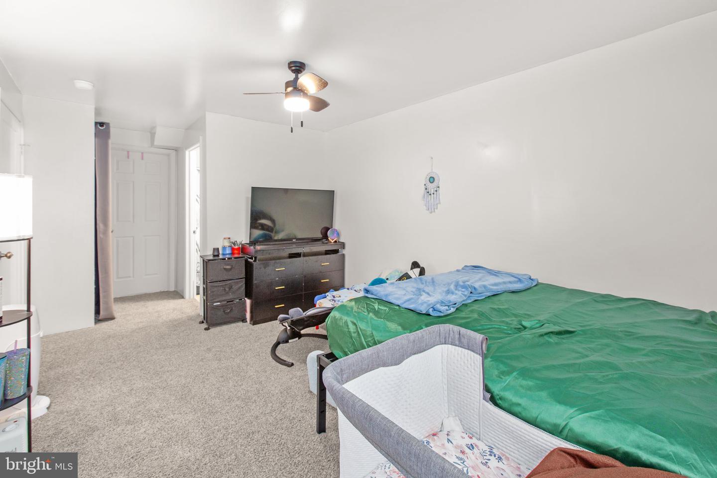 9 MOSSY CREEK LN, FREDERICKSBURG, Virginia 22405, 6 Bedrooms Bedrooms, ,5 BathroomsBathrooms,Residential,For sale,9 MOSSY CREEK LN,VAST2044858 MLS # VAST2044858