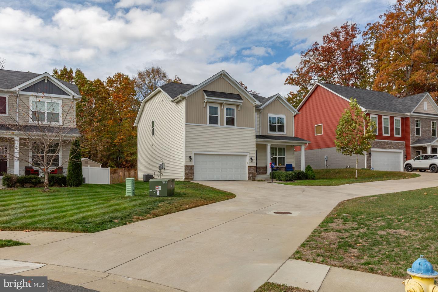 9 MOSSY CREEK LN, FREDERICKSBURG, Virginia 22405, 6 Bedrooms Bedrooms, ,5 BathroomsBathrooms,Residential,For sale,9 MOSSY CREEK LN,VAST2044858 MLS # VAST2044858