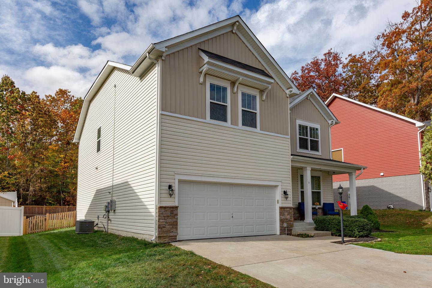 9 MOSSY CREEK LN, FREDERICKSBURG, Virginia 22405, 6 Bedrooms Bedrooms, ,5 BathroomsBathrooms,Residential,For sale,9 MOSSY CREEK LN,VAST2044858 MLS # VAST2044858