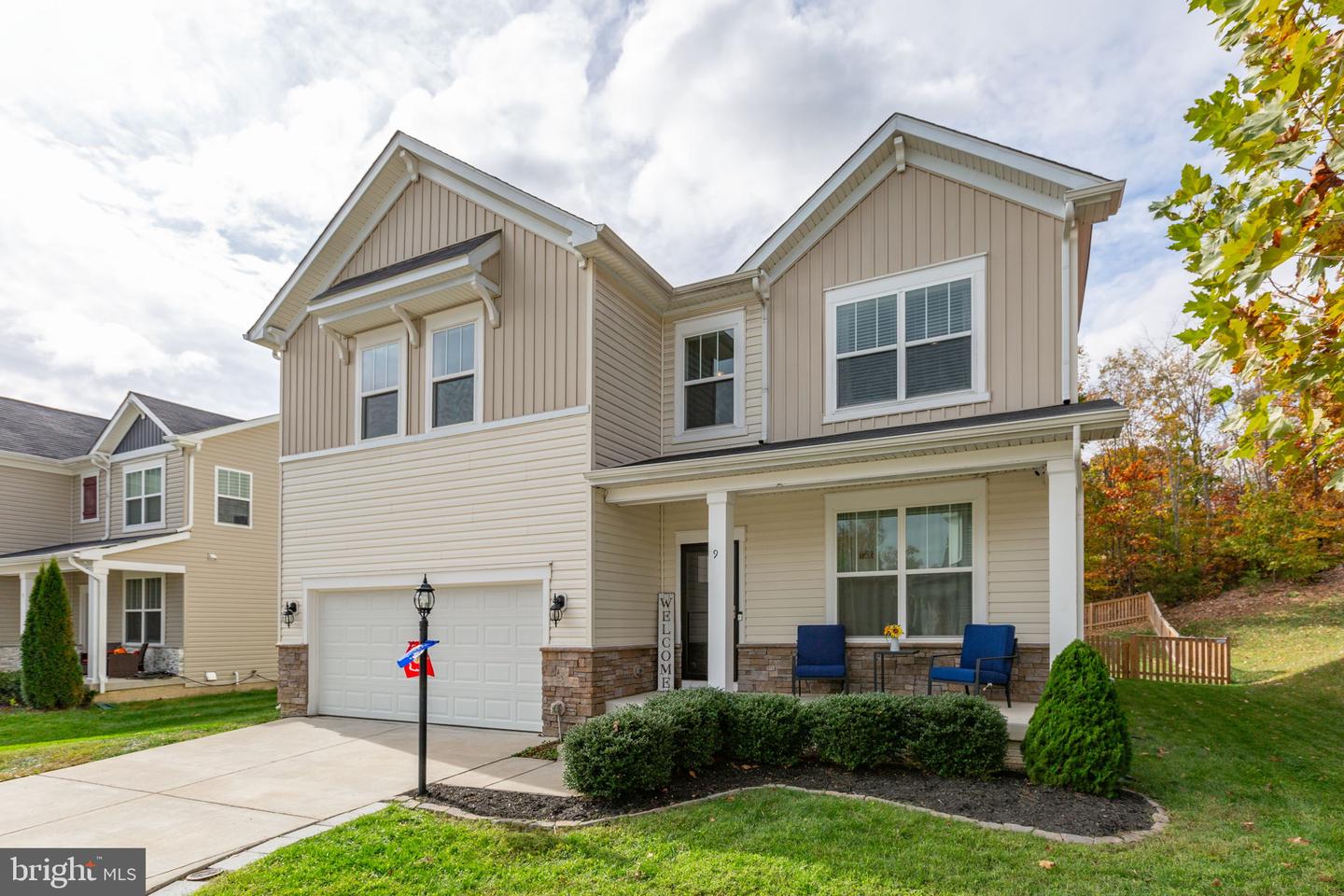 9 MOSSY CREEK LN, FREDERICKSBURG, Virginia 22405, 6 Bedrooms Bedrooms, ,5 BathroomsBathrooms,Residential,For sale,9 MOSSY CREEK LN,VAST2044858 MLS # VAST2044858