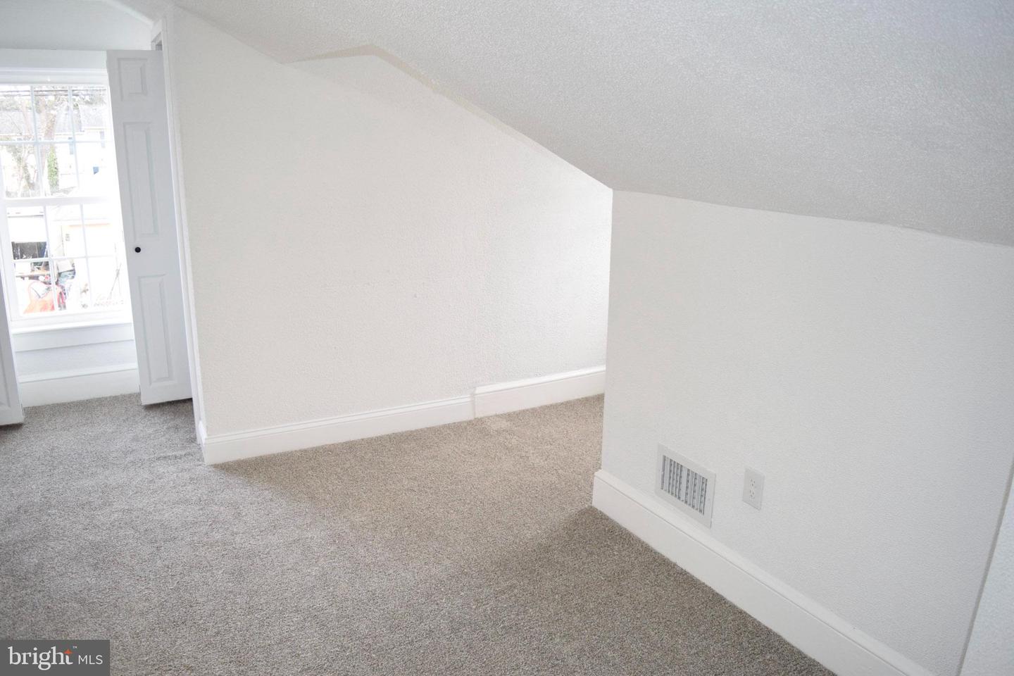 27 JACKSON AVE, WINCHESTER, Virginia 22601, 3 Bedrooms Bedrooms, 8 Rooms Rooms,1 BathroomBathrooms,Residential,For sale,27 JACKSON AVE,VAWI2009632 MLS # VAWI2009632 27 JACKSON AVE, WINCHESTER, Virginia 22601, 3 Bedrooms Bedrooms, 8 Rooms Rooms,1 BathroomBathrooms,Residential,For sale,27 JACKSON AVE,VAWI2009632 MLS # VAWI2009632