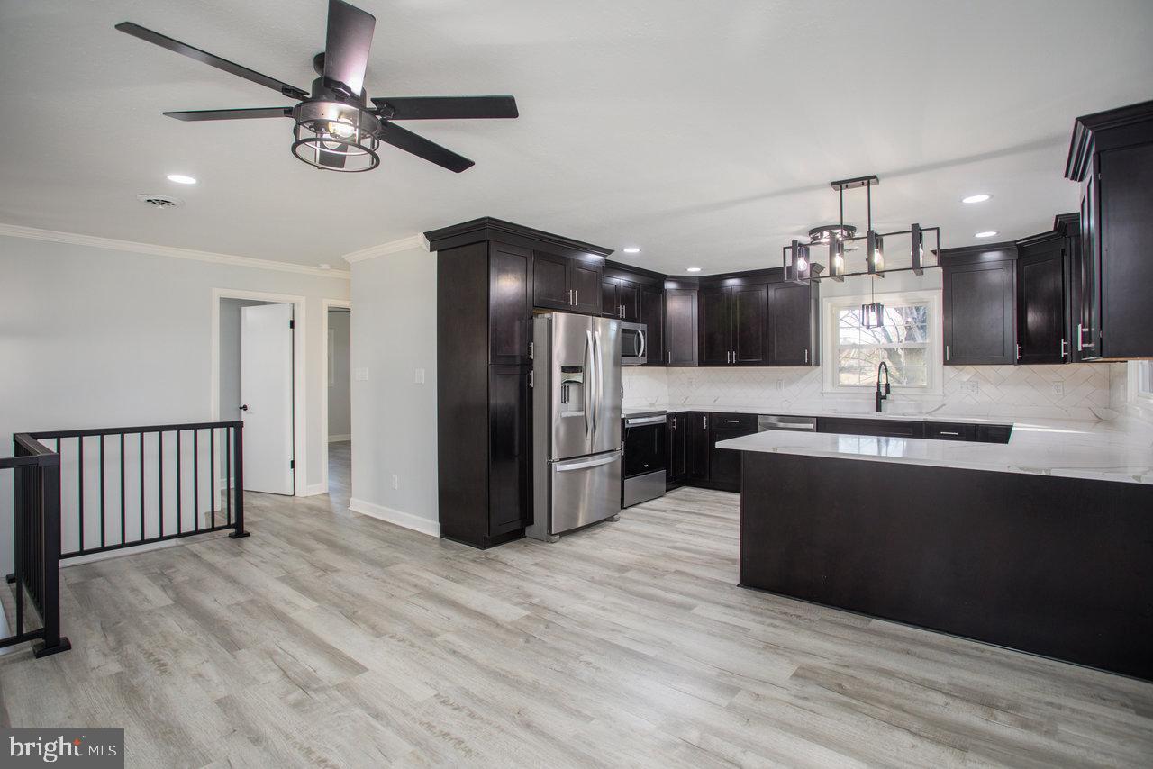 12 ESSEX RD, GROTTOES, Virginia 24441, 3 Bedrooms Bedrooms, ,2 BathroomsBathrooms,Residential,For sale,12 ESSEX RD,VAAG2002720 MLS # VAAG2002720