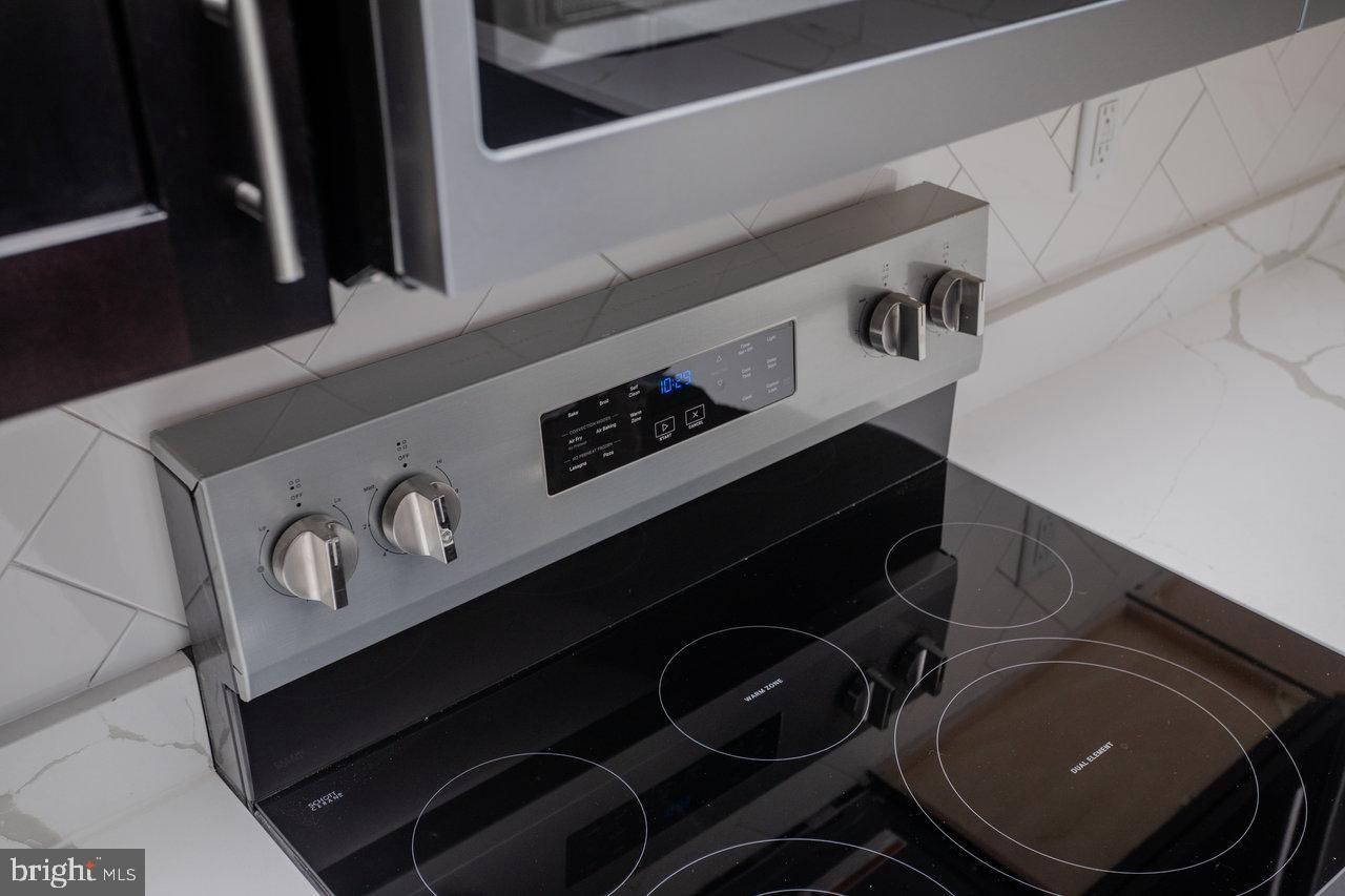 12 ESSEX RD, GROTTOES, Virginia 24441, 3 Bedrooms Bedrooms, ,2 BathroomsBathrooms,Residential,For sale,12 ESSEX RD,VAAG2002720 MLS # VAAG2002720