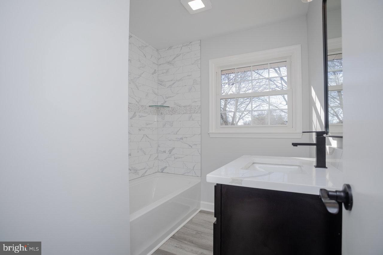 12 ESSEX RD, GROTTOES, Virginia 24441, 3 Bedrooms Bedrooms, ,2 BathroomsBathrooms,Residential,For sale,12 ESSEX RD,VAAG2002720 MLS # VAAG2002720