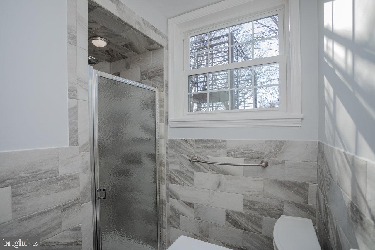 12 ESSEX RD, GROTTOES, Virginia 24441, 3 Bedrooms Bedrooms, ,2 BathroomsBathrooms,Residential,For sale,12 ESSEX RD,VAAG2002720 MLS # VAAG2002720