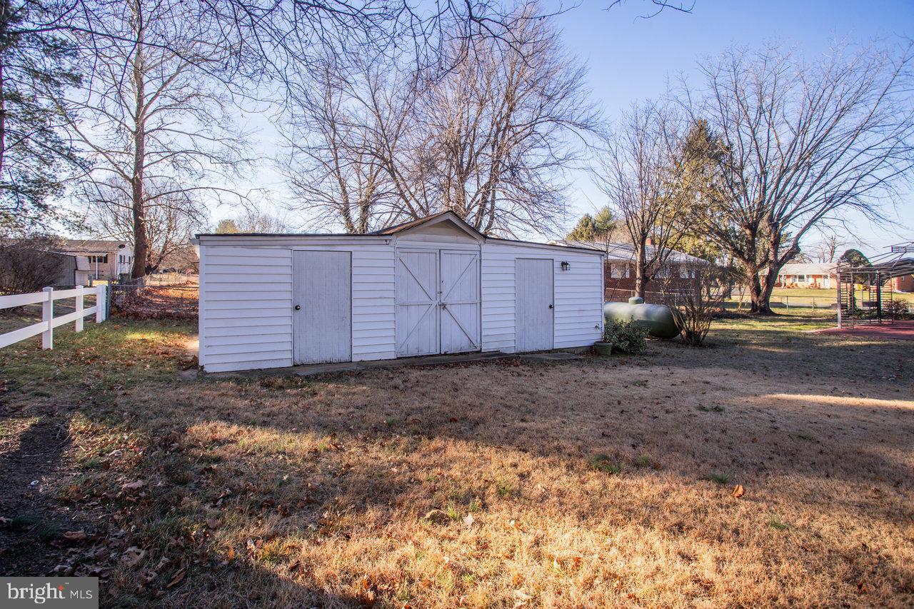 12 ESSEX RD, GROTTOES, Virginia 24441, 3 Bedrooms Bedrooms, ,2 BathroomsBathrooms,Residential,For sale,12 ESSEX RD,VAAG2002720 MLS # VAAG2002720