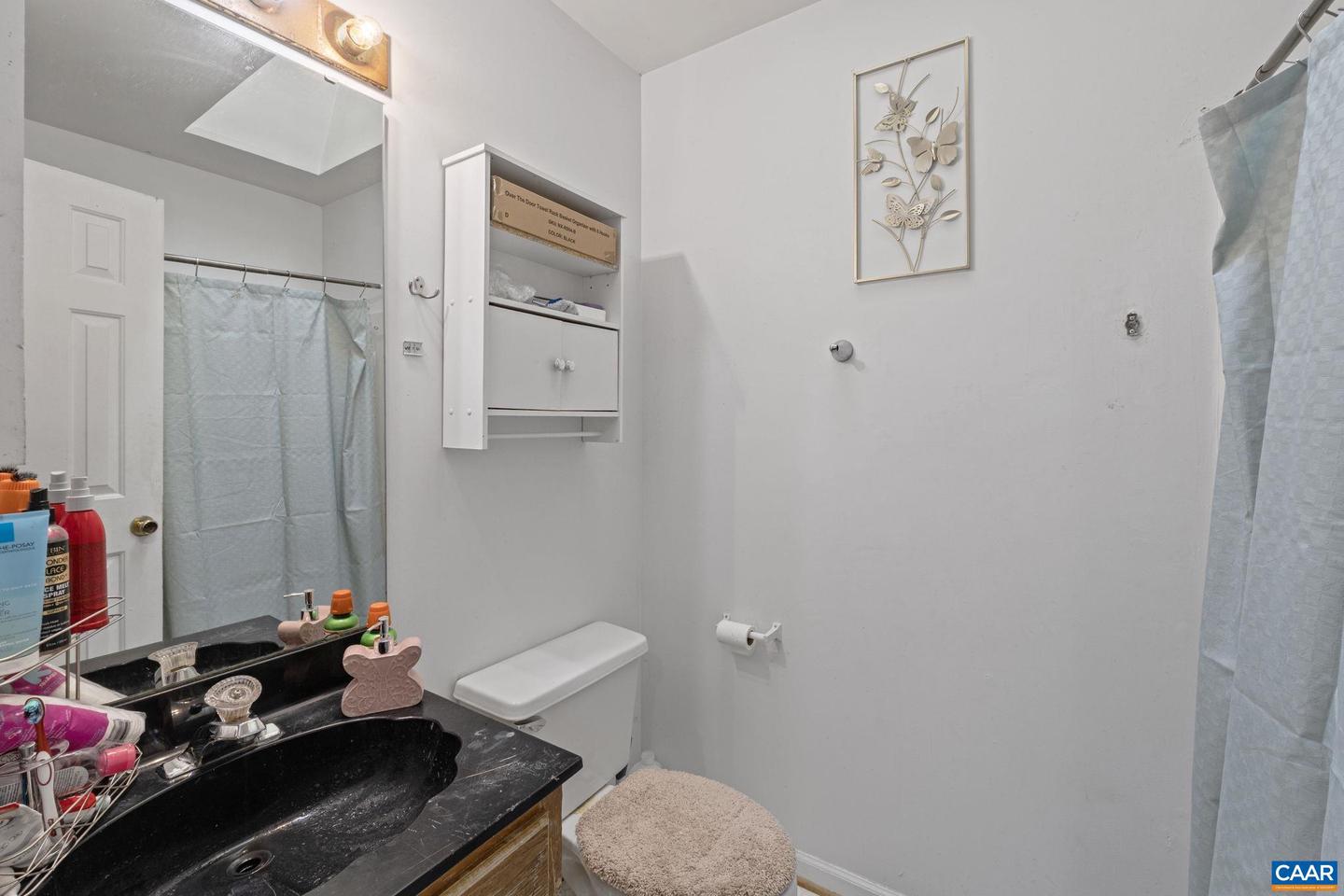 2319 FINCH CT, CHARLOTTESVILLE, Virginia 22911, 4 Bedrooms Bedrooms, ,3 BathroomsBathrooms,Residential,For sale,2319 FINCH CT,672017 MLS # 672017