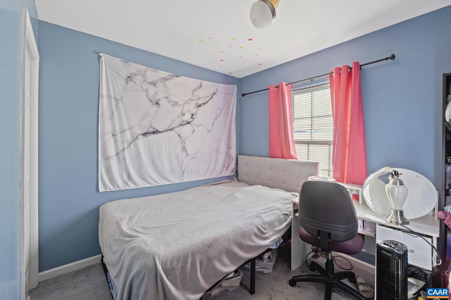 2319 FINCH CT, CHARLOTTESVILLE, Virginia 22911, 4 Bedrooms Bedrooms, ,3 BathroomsBathrooms,Residential,For sale,2319 FINCH CT,672017 MLS # 672017