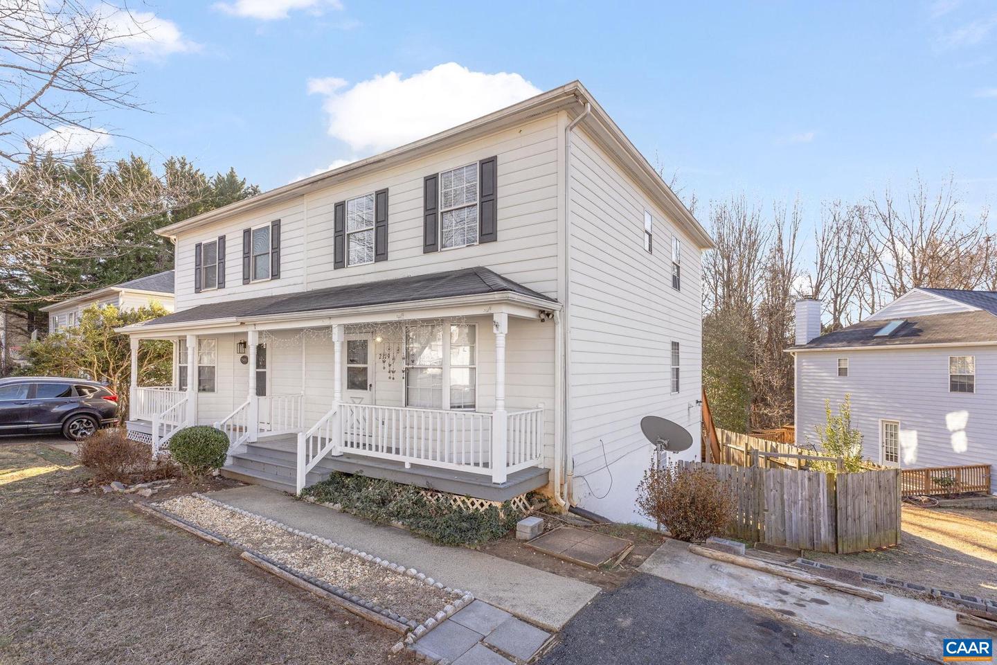 2319 FINCH CT, CHARLOTTESVILLE, Virginia 22911, 4 Bedrooms Bedrooms, ,3 BathroomsBathrooms,Residential,For sale,2319 FINCH CT,672017 MLS # 672017