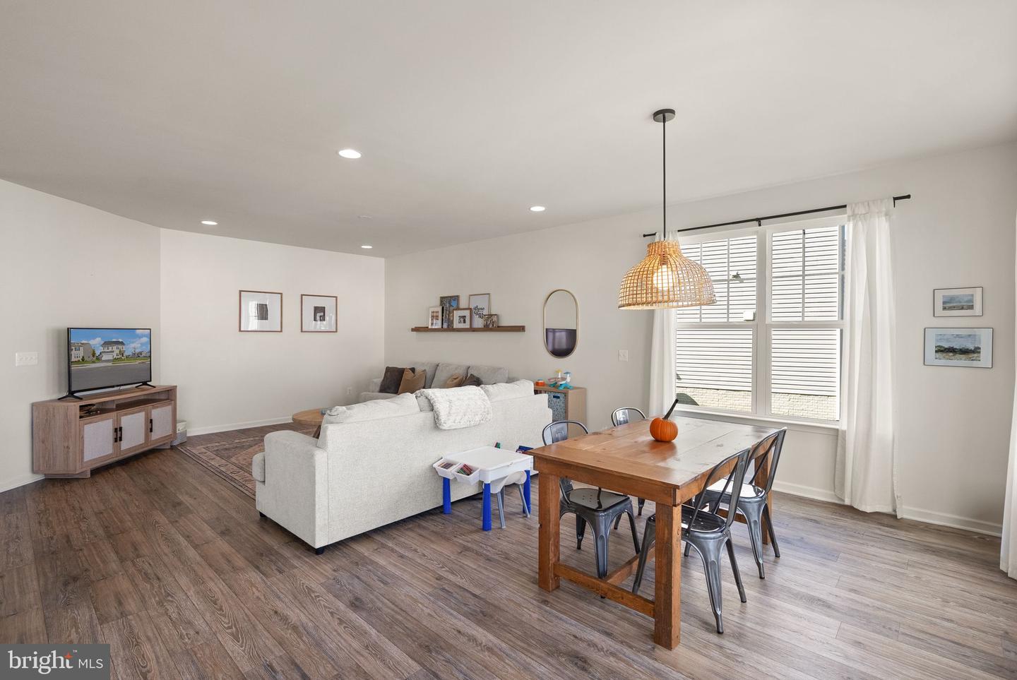 131 INTERLACE, STEPHENSON, Virginia 22656, 4 Bedrooms Bedrooms, ,4 BathroomsBathrooms,Residential,For sale,131 INTERLACE,VAFV2038600 MLS # VAFV2038600