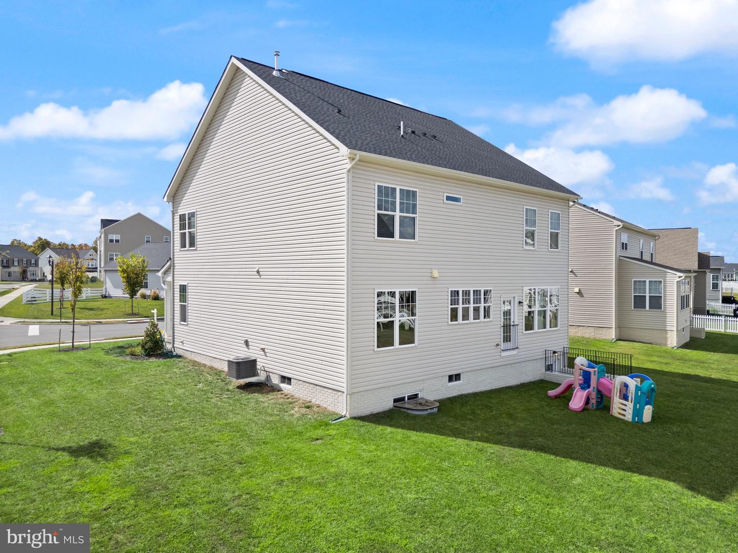 131 INTERLACE, STEPHENSON, Virginia 22656, 4 Bedrooms Bedrooms, ,4 BathroomsBathrooms,Residential,For sale,131 INTERLACE,VAFV2038600 MLS # VAFV2038600