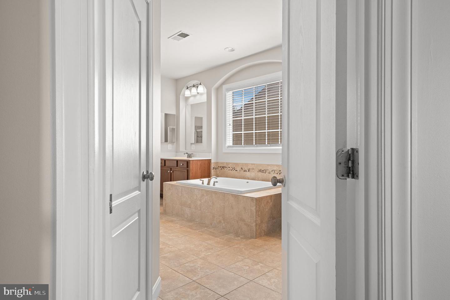 16862 REEF KNOT WAY, WOODBRIDGE, Virginia 22191, 5 Bedrooms Bedrooms, ,4 BathroomsBathrooms,Residential,For sale,16862 REEF KNOT WAY,VAPW2109572 MLS # VAPW2109572 16862 REEF KNOT WAY, WOODBRIDGE, Virginia 22191, 5 Bedrooms Bedrooms, ,4 BathroomsBathrooms,Residential,For sale,16862 REEF KNOT WAY,VAPW2109572 MLS # VAPW2109572