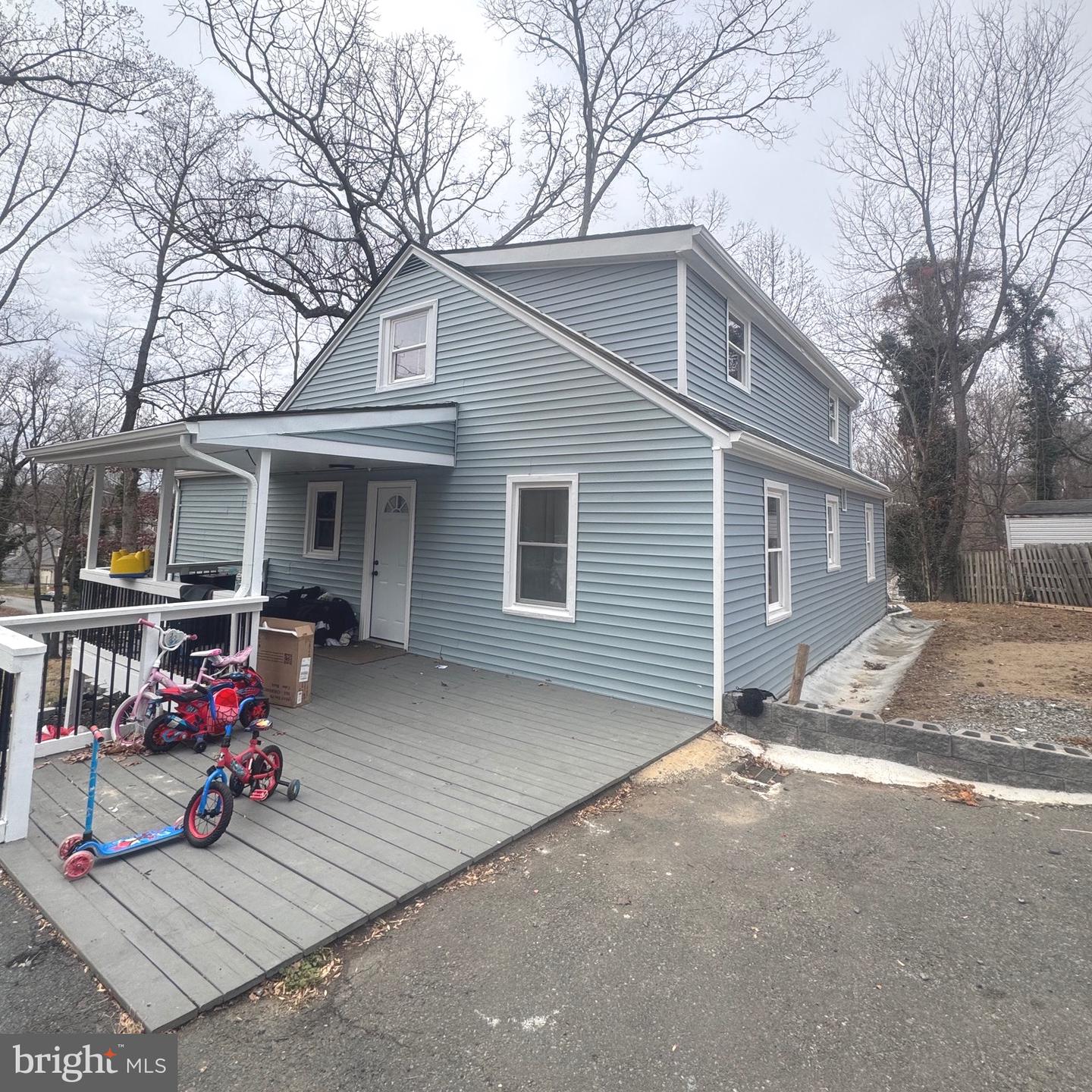 3170 OAKMONT AVE, TRIANGLE, Virginia 22172, 6 Bedrooms Bedrooms, ,2 BathroomsBathrooms,Residential,For sale,3170 OAKMONT AVE,VAPW2109574 MLS # VAPW2109574