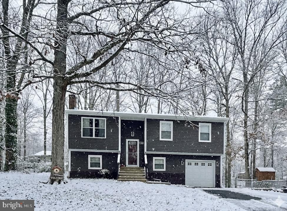 410 ALBANY ST, FREDERICKSBURG, Virginia 22407, 4 Bedrooms Bedrooms, 12 Rooms Rooms,2 BathroomsBathrooms,Residential,For sale,410 ALBANY ST,VASP2038268 MLS # VASP2038268