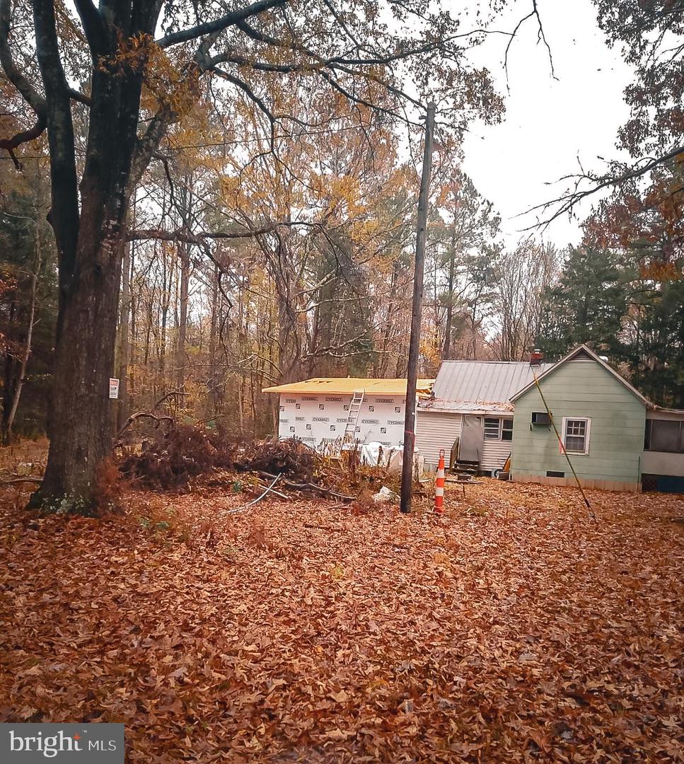 3796 CUT BANK RD, WARFIELD, Virginia 23889, 2 Bedrooms Bedrooms, ,1 BathroomBathrooms,Residential,For sale,3796 CUT BANK RD,VABW2000096 MLS # VABW2000096 3796 CUT BANK RD, WARFIELD, Virginia 23889, 2 Bedrooms Bedrooms, ,1 BathroomBathrooms,Residential,For sale,3796 CUT BANK RD,VABW2000096 MLS # VABW2000096