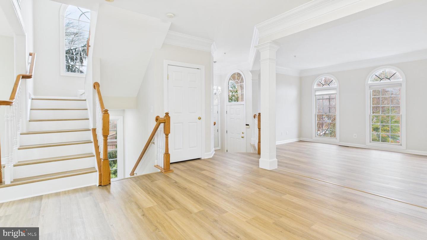 12413 DORFORTH DR, FAIRFAX, Virginia 22033, 4 Bedrooms Bedrooms, ,4 BathroomsBathrooms,Residential,For sale,12413 DORFORTH DR,VAFX2283516 MLS # VAFX2283516 12413 DORFORTH DR, FAIRFAX, Virginia 22033, 4 Bedrooms Bedrooms, ,4 BathroomsBathrooms,Residential,For sale,12413 DORFORTH DR,VAFX2283516 MLS # VAFX2283516