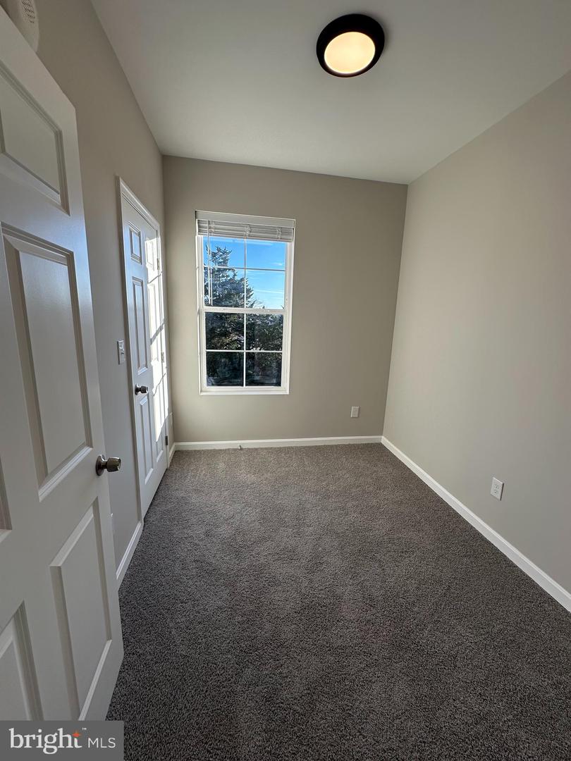 1812 H PL NE #B03, WASHINGTON, District Of Columbia 20002, 4 Bedrooms Bedrooms, ,1 BathroomBathrooms,Residential,For sale,1812 H PL NE #B03,DCDC2238930 MLS # DCDC2238930