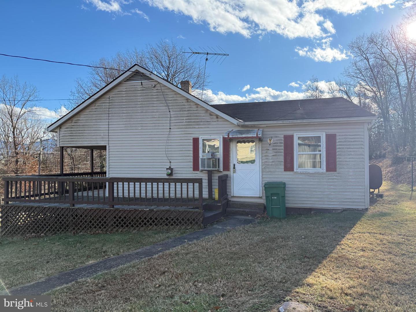 472 MILL CREEK RD, LURAY, Virginia 22835, 2 Bedrooms Bedrooms, ,1 BathroomBathrooms,Residential,For sale,472 MILL CREEK RD,VAPA2005802 MLS # VAPA2005802