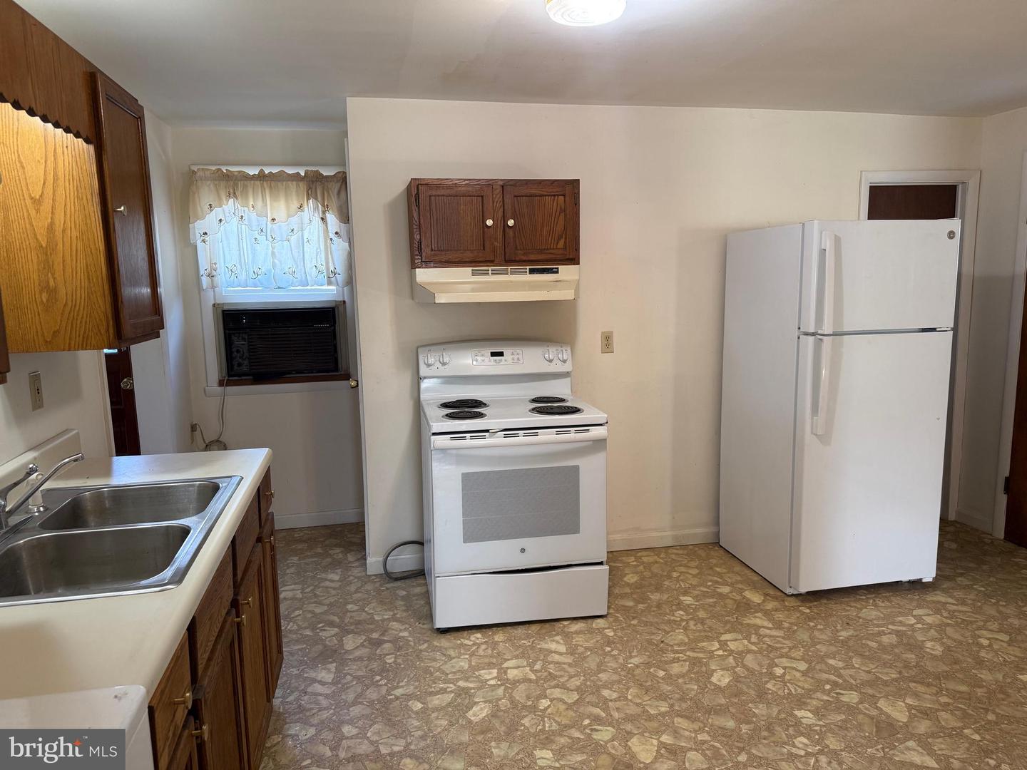 472 MILL CREEK RD, LURAY, Virginia 22835, 2 Bedrooms Bedrooms, ,1 BathroomBathrooms,Residential,For sale,472 MILL CREEK RD,VAPA2005802 MLS # VAPA2005802