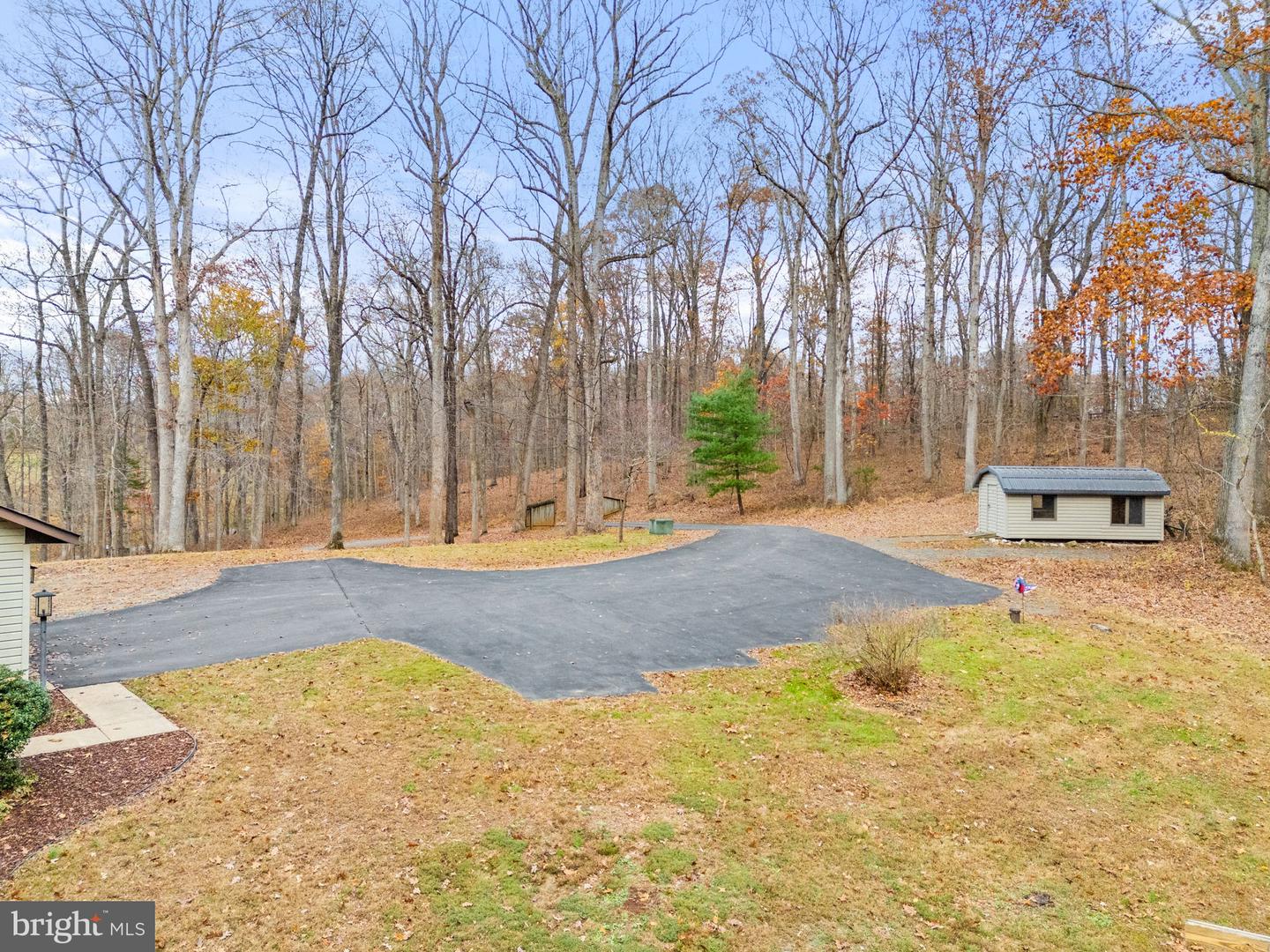 8423 LOCK LN, WARRENTON, Virginia 20186, 3 Bedrooms Bedrooms, ,3 BathroomsBathrooms,Residential,For sale,8423 LOCK LN,VAFQ2019994 MLS # VAFQ2019994