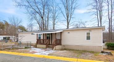 11 COURAGE LN, STAFFORD, Virginia 22554, 4 Bedrooms Bedrooms, ,2 BathroomsBathrooms,Residential,For sale,11 COURAGE LN,VAST2044878 MLS # VAST2044878