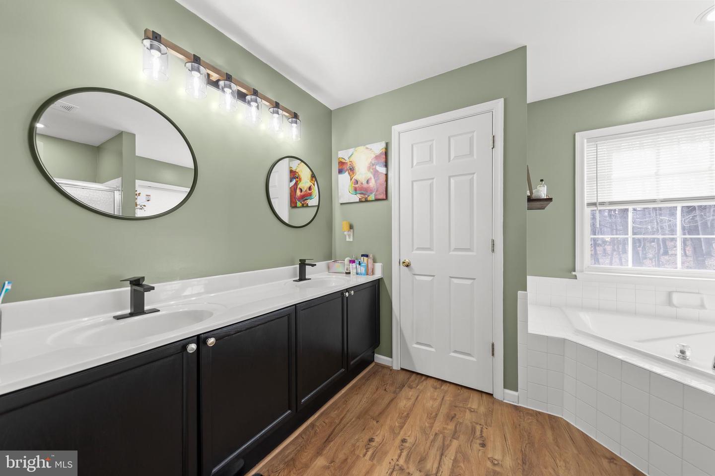 1105 HENRY DR, WINCHESTER, Virginia 22602, 4 Bedrooms Bedrooms, ,2 BathroomsBathrooms,Residential,For sale,1105 HENRY DR,VAFV2038626 MLS # VAFV2038626