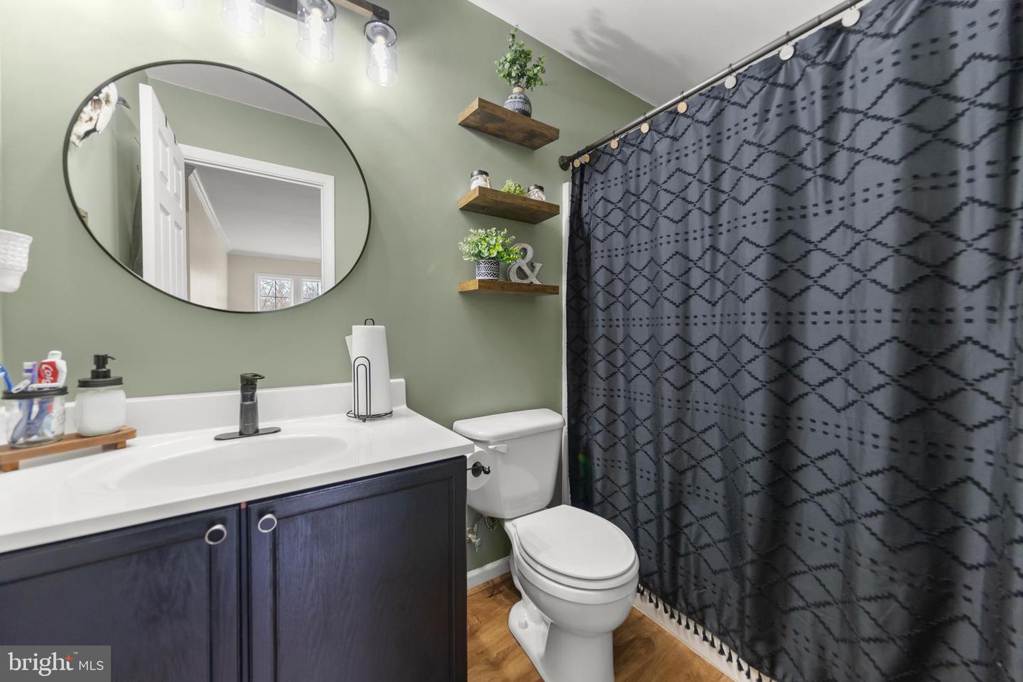 1105 HENRY DR, WINCHESTER, Virginia 22602, 4 Bedrooms Bedrooms, ,2 BathroomsBathrooms,Residential,For sale,1105 HENRY DR,VAFV2038626 MLS # VAFV2038626