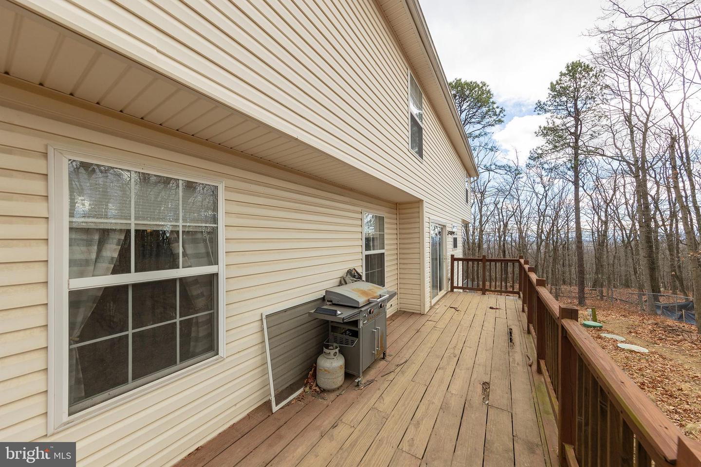 1105 HENRY DR, WINCHESTER, Virginia 22602, 4 Bedrooms Bedrooms, ,2 BathroomsBathrooms,Residential,For sale,1105 HENRY DR,VAFV2038626 MLS # VAFV2038626