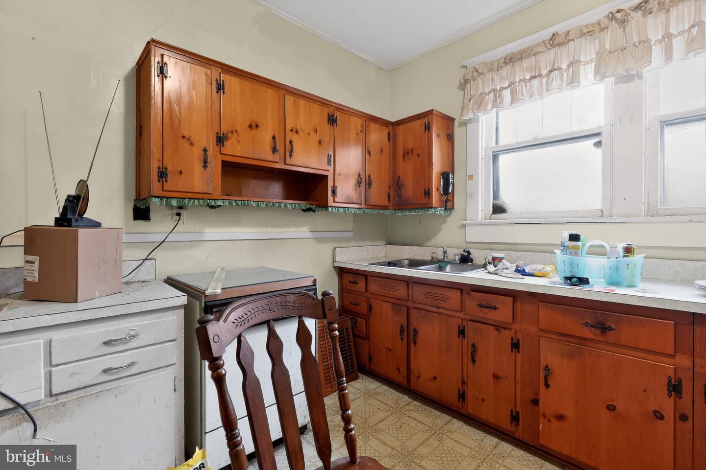 51 BUXTON AVE, NEWPORT NEWS, Virginia 23607, 4 Bedrooms Bedrooms, ,2 BathroomsBathrooms,Residential,For sale,51 BUXTON AVE,VANN2000118 MLS # VANN2000118 51 BUXTON AVE, NEWPORT NEWS, Virginia 23607, 4 Bedrooms Bedrooms, ,2 BathroomsBathrooms,Residential,For sale,51 BUXTON AVE,VANN2000118 MLS # VANN2000118