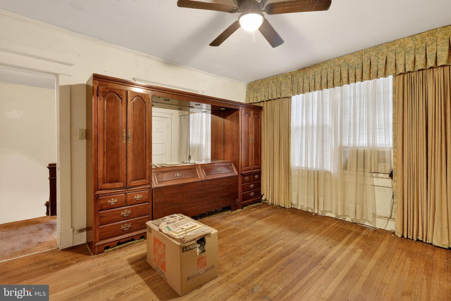 51 BUXTON AVE, NEWPORT NEWS, Virginia 23607, 4 Bedrooms Bedrooms, ,2 BathroomsBathrooms,Residential,For sale,51 BUXTON AVE,VANN2000118 MLS # VANN2000118 51 BUXTON AVE, NEWPORT NEWS, Virginia 23607, 4 Bedrooms Bedrooms, ,2 BathroomsBathrooms,Residential,For sale,51 BUXTON AVE,VANN2000118 MLS # VANN2000118